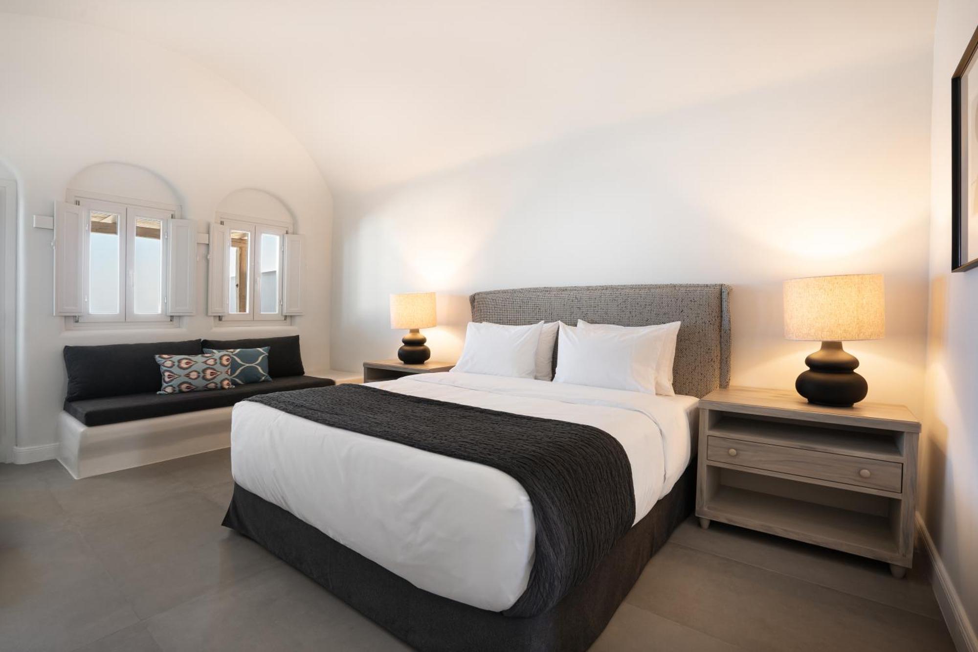 Nero Suites By Nomee Hospitality Group Imerovigli  Exterior foto