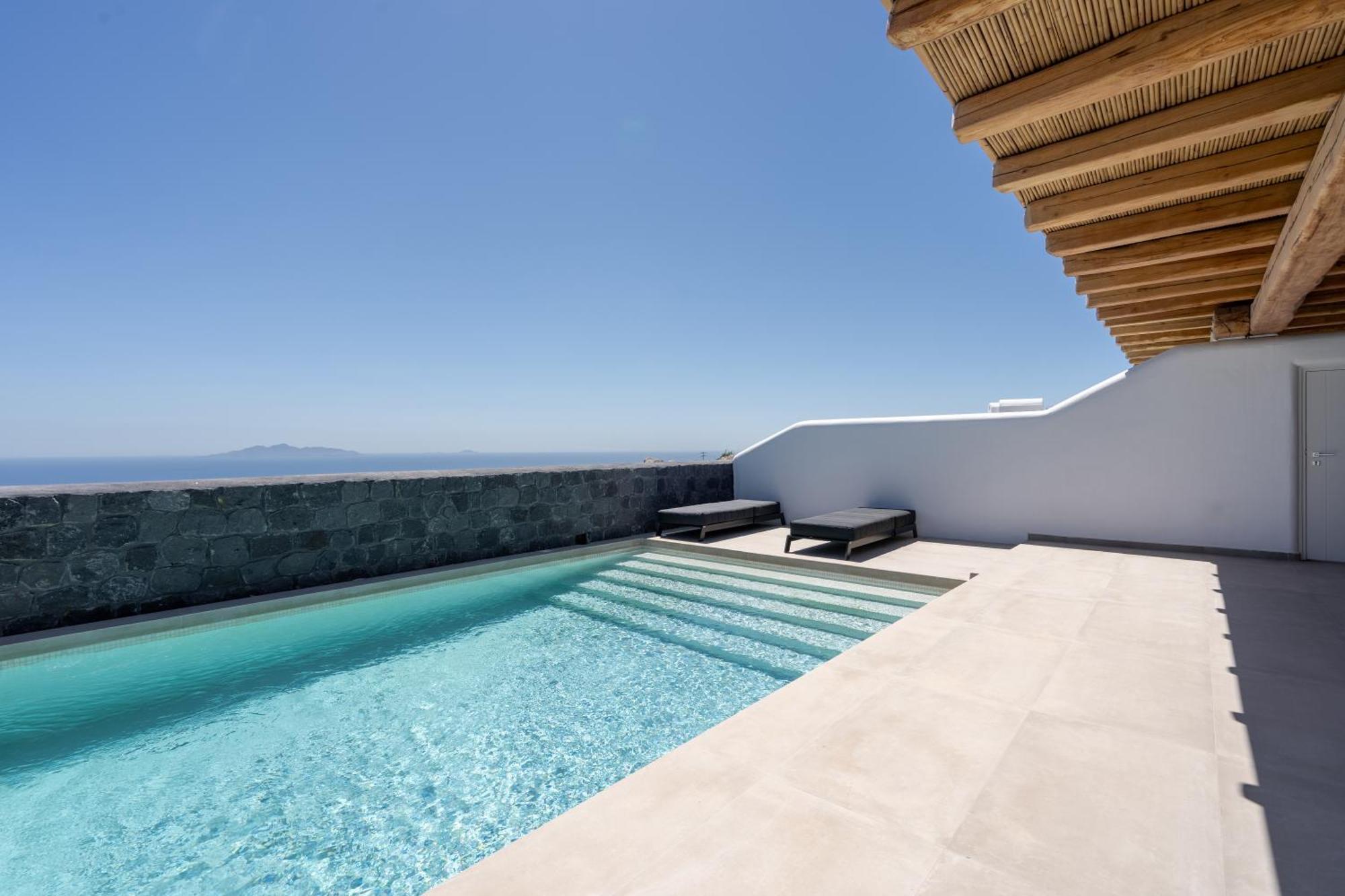 Nero Suites By Nomee Hospitality Group Imerovigli  Exterior foto